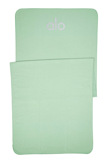 Alo Grounded No-slip Mat Towel A0029u Honeydew – Kurios by Pure